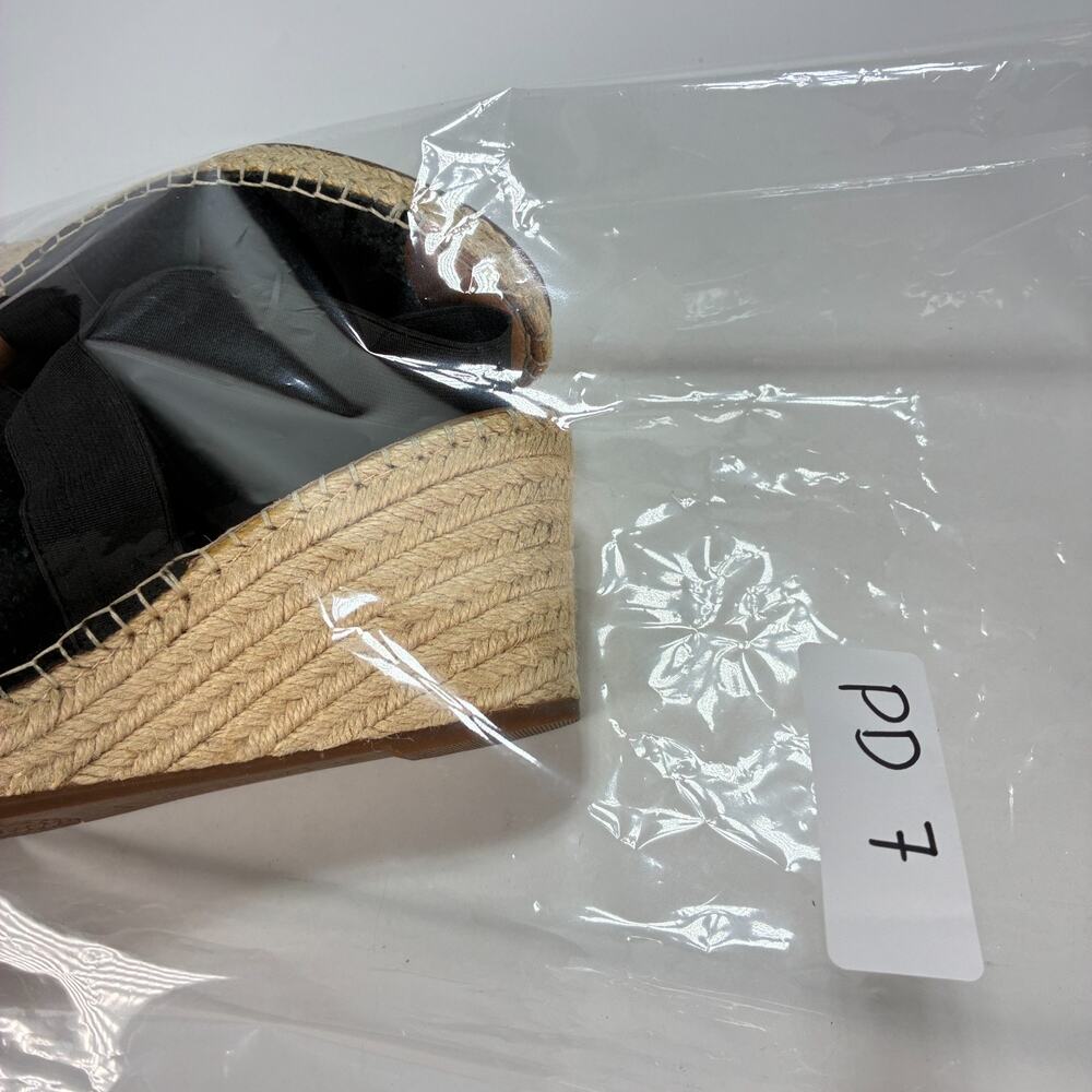 Gentle Souls by Kenneth Cole Colleen Black Beige Wedge Sandals Womens Size 8.5M - Picture 10 of 10